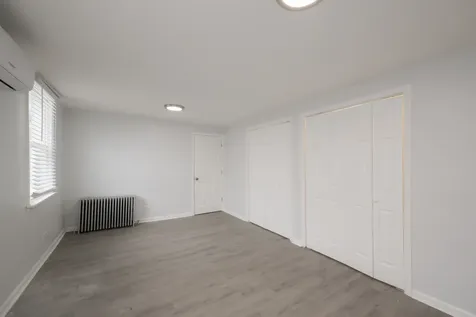 7653 South Saint Lawrence Avenue Chicago IL 60619