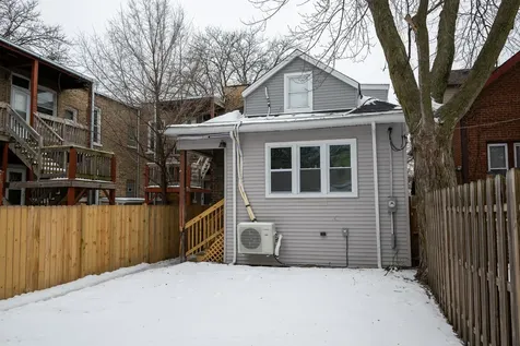 7653 South Saint Lawrence Avenue Chicago IL 60619