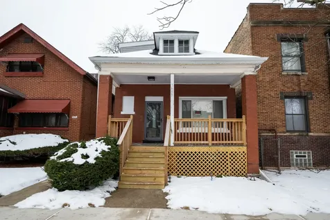 7653 South Saint Lawrence Avenue Chicago IL 60619