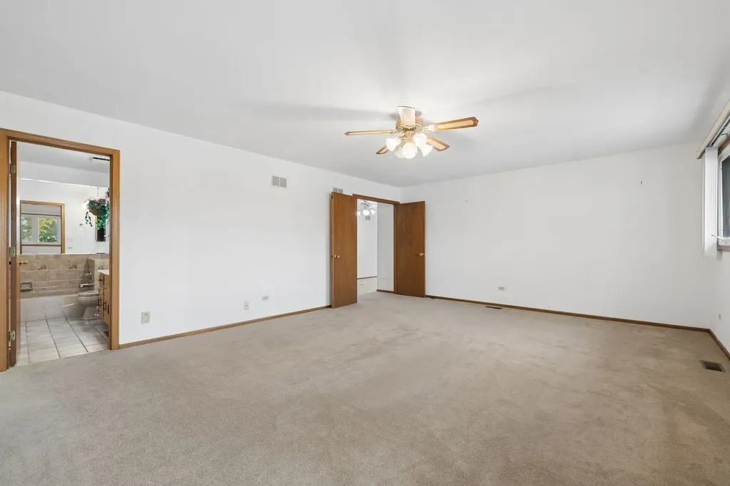 14150 Mallard Drive Orland Park IL 60467
