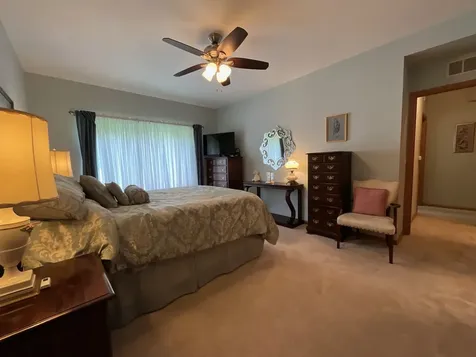 832 Coronado Court Elgin IL 60123