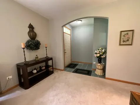 832 Coronado Court Elgin IL 60123