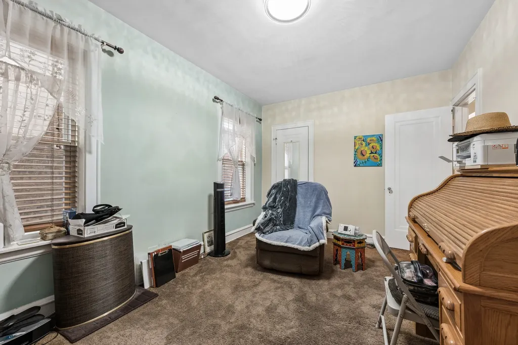 7918 Karlov Avenue Skokie IL 60076