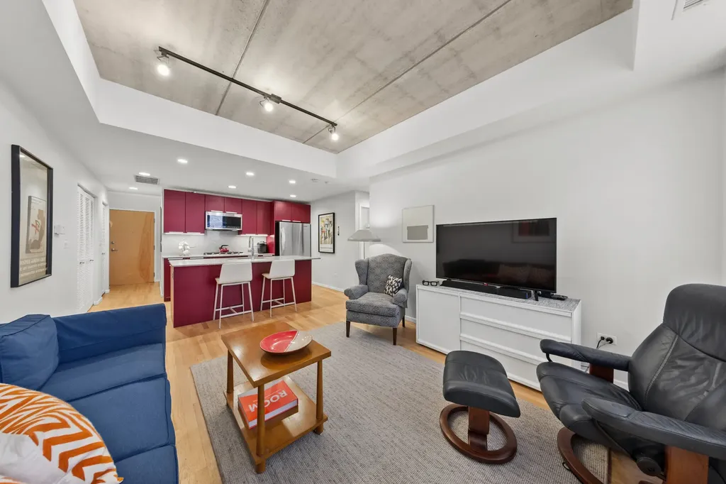 1422 North La Salle Drive Chicago IL 60610