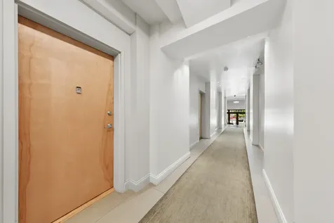 1422 North La Salle Drive Chicago IL 60610