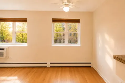 420 West Aldine Avenue Chicago IL 60657