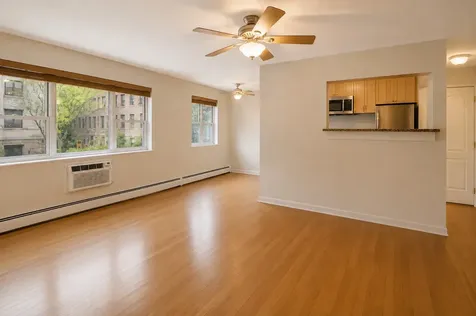 420 West Aldine Avenue Chicago IL 60657