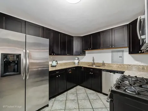5801 North Sheridan Road Chicago IL 60660