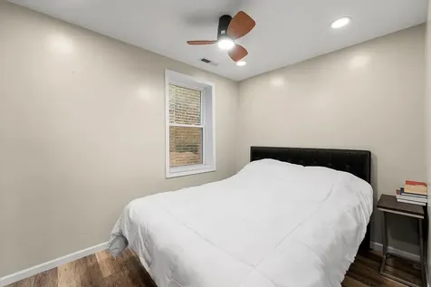814 North Hermitage Avenue Chicago IL 60622