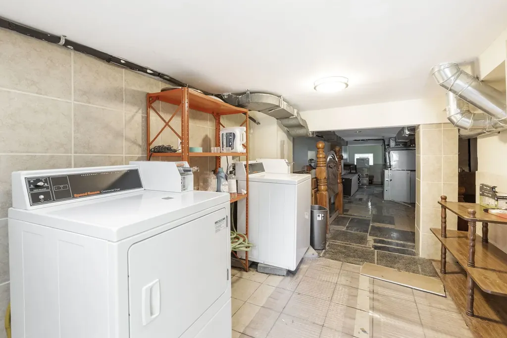 2419 West Augusta Boulevard Chicago IL 60622
