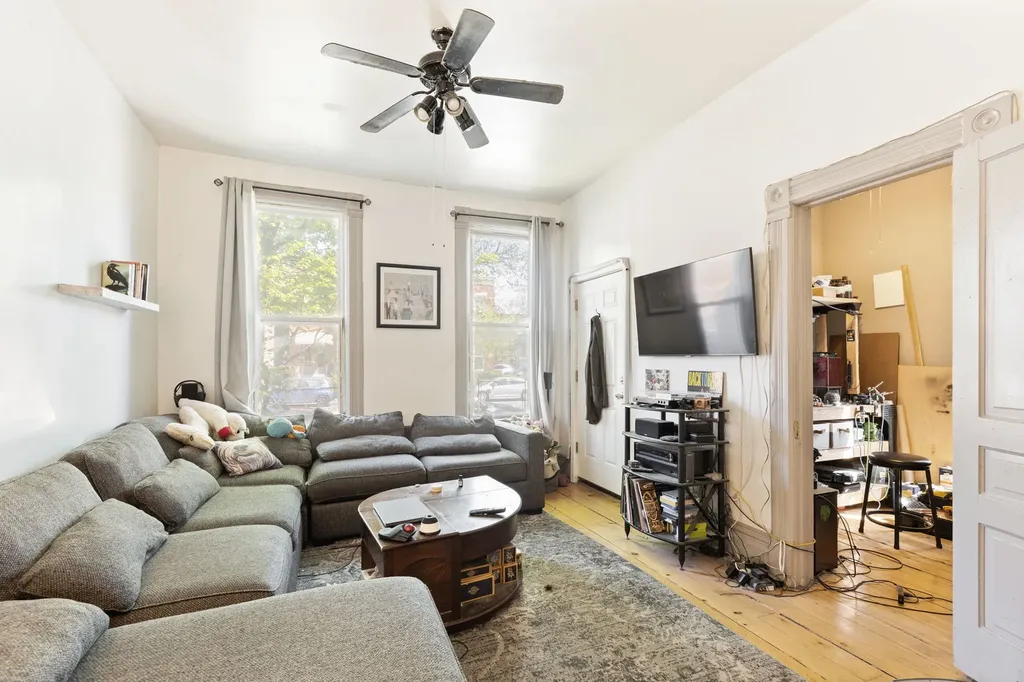 2419 West Augusta Boulevard Chicago IL 60622