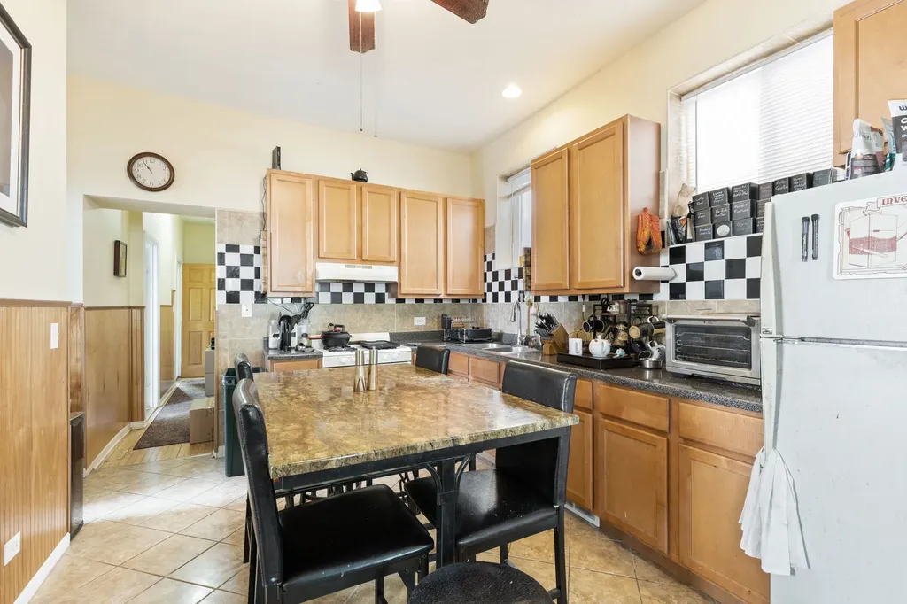2419 West Augusta Boulevard Chicago IL 60622