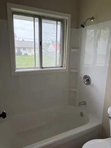 713 Essex Avenue Romeoville IL 60446