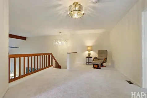 897 Longmeadow Court Lake Barrington IL 60010