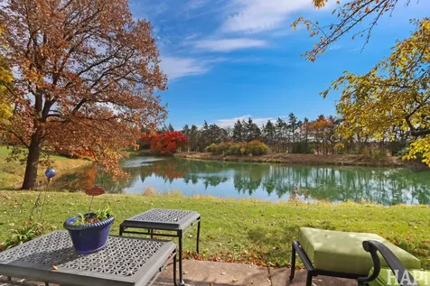 897 Longmeadow Court Lake Barrington IL 60010