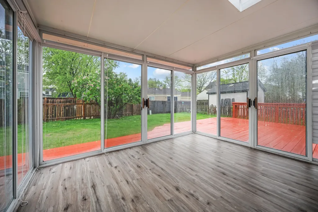 2666 Prairieview Lane Aurora IL 60502