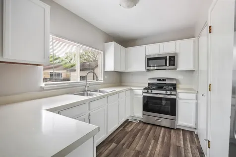 2666 Prairieview Lane Aurora IL 60502