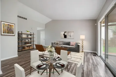 2666 Prairieview Lane Aurora IL 60502