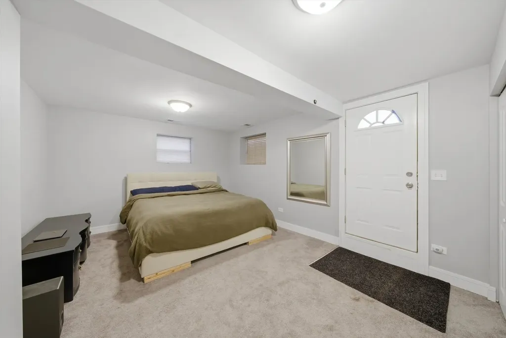 4541 South Prairie Avenue Chicago IL 60653