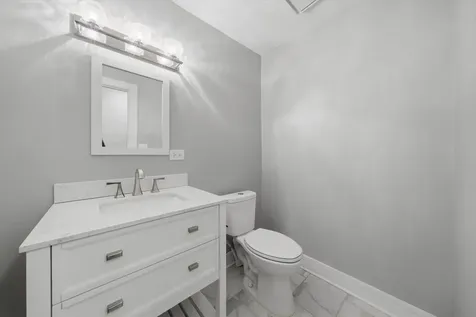 4541 South Prairie Avenue Chicago IL 60653