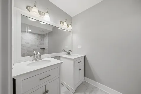 4541 South Prairie Avenue Chicago IL 60653