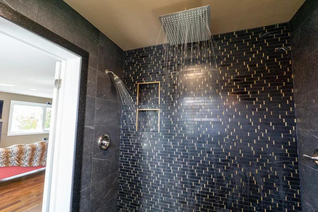520 South Wheaton Avenue Wheaton IL 60187