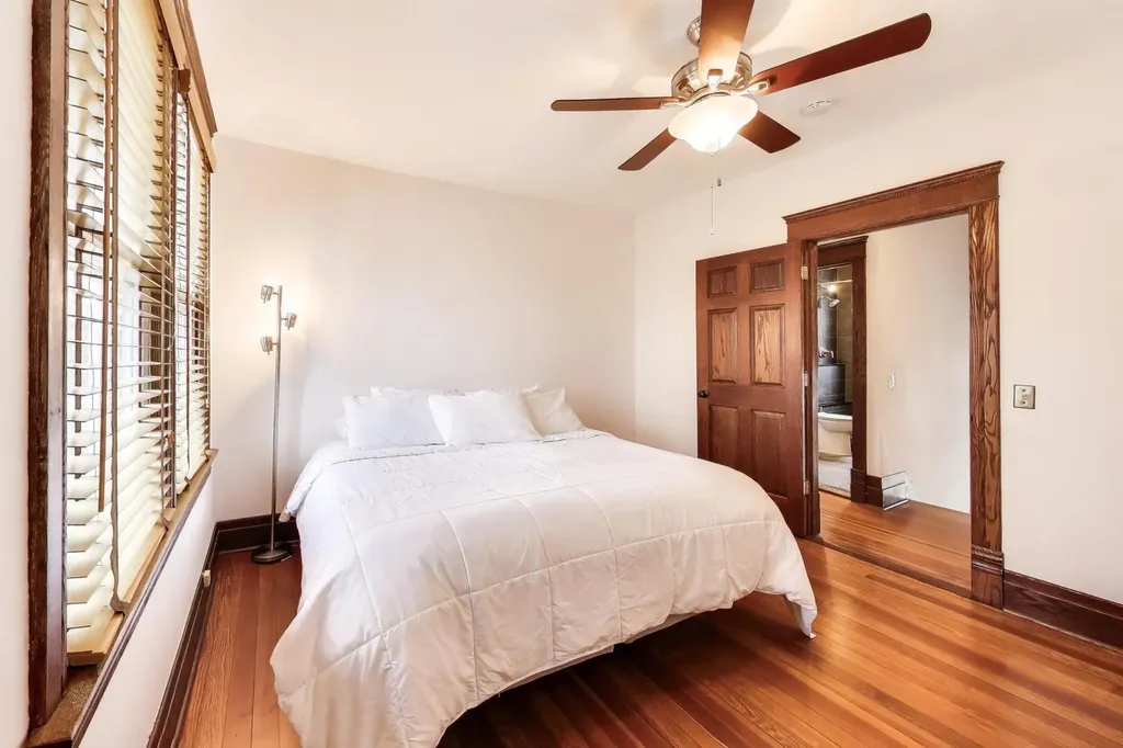 520 South Wheaton Avenue Wheaton IL 60187