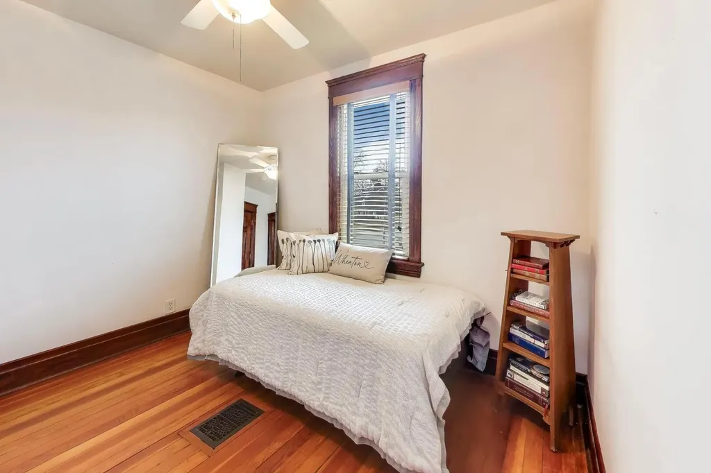 520 South Wheaton Avenue Wheaton IL 60187