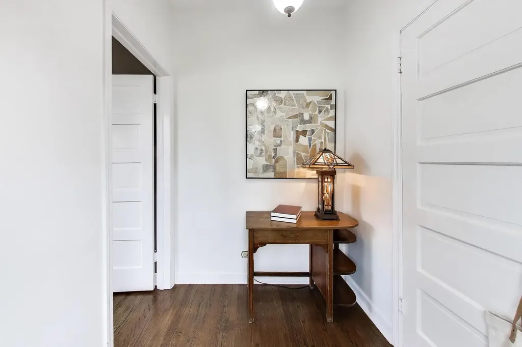 520 South Wheaton Avenue Wheaton IL 60187