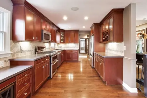 520 South Wheaton Avenue Wheaton IL 60187