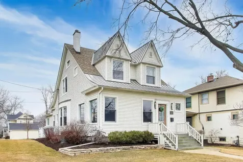 520 South Wheaton Avenue Wheaton IL 60187