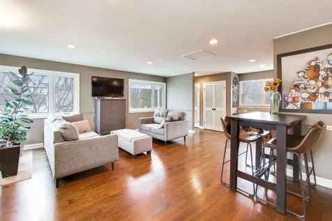 520 South Wheaton Avenue Wheaton IL 60187