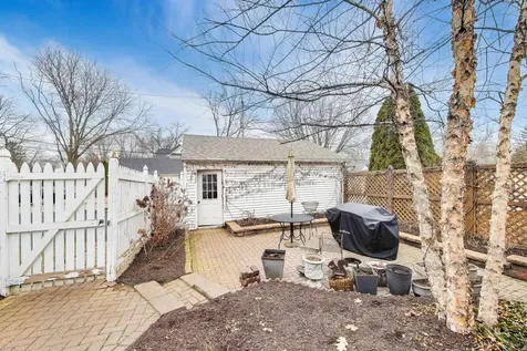 520 South Wheaton Avenue Wheaton IL 60187