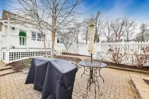 520 South Wheaton Avenue Wheaton IL 60187