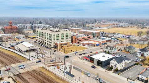520 South Wheaton Avenue Wheaton IL 60187