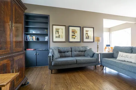520 South Wheaton Avenue Wheaton IL 60187
