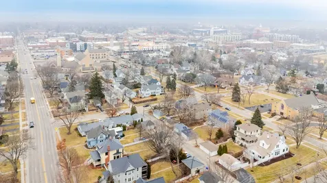 520 South Wheaton Avenue Wheaton IL 60187