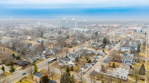520 South Wheaton Avenue Wheaton IL 60187