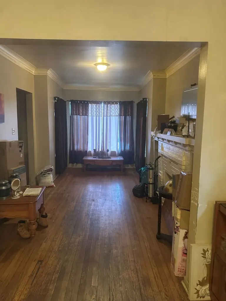 7748 South Langley Avenue Chicago IL 60619