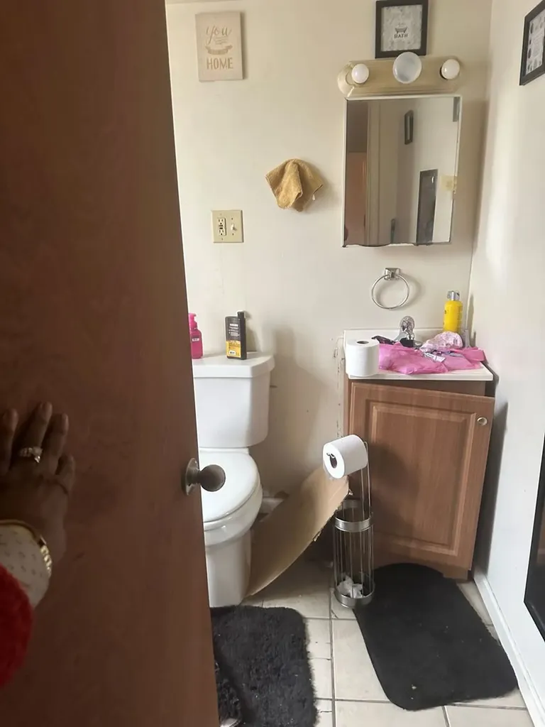 7748 South Langley Avenue Chicago IL 60619