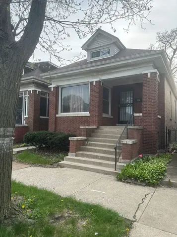 7748 South Langley Avenue Chicago IL 60619