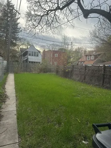 7748 South Langley Avenue Chicago IL 60619