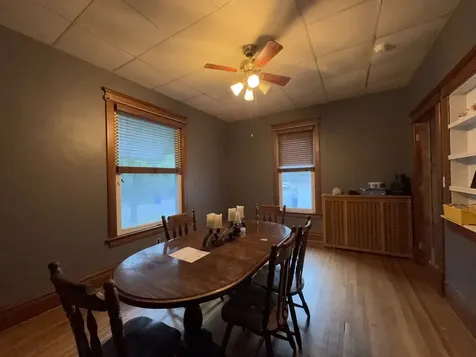 533 South 4th Street Watseka IL 60970