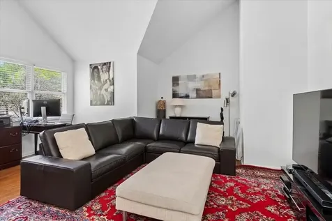 628 Windham Lane Naperville IL 60563