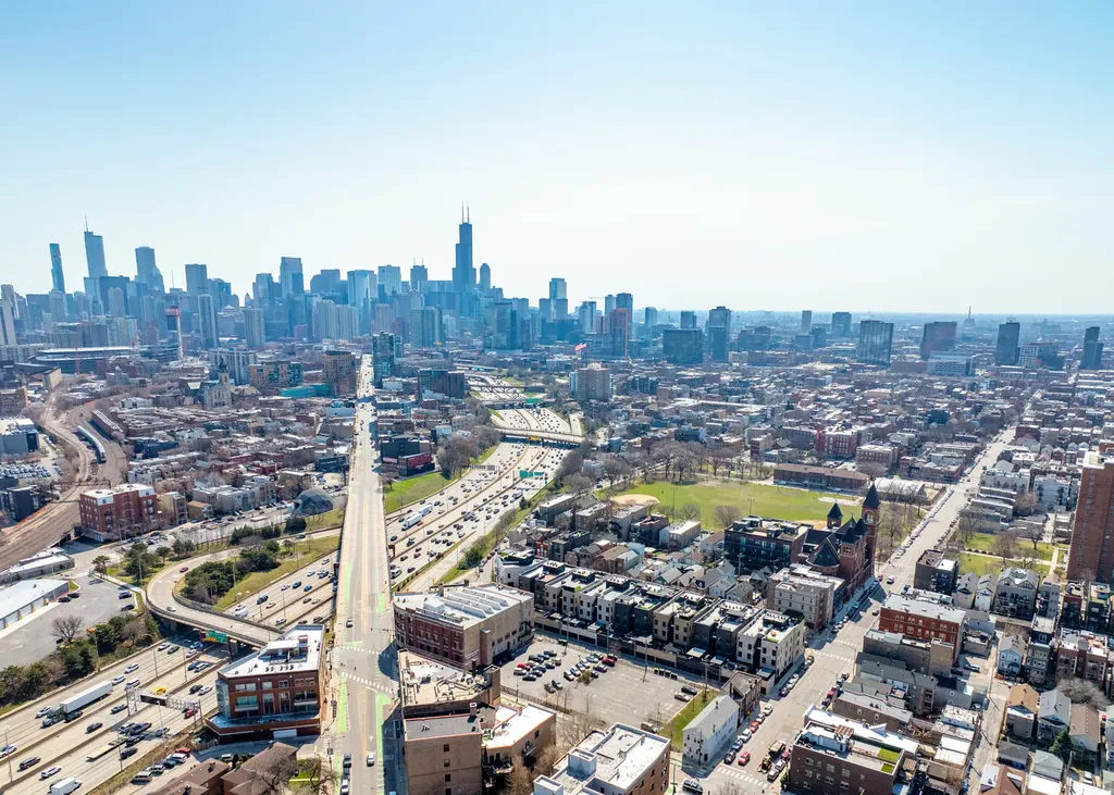 1337 West Walton Street Chicago IL 60642