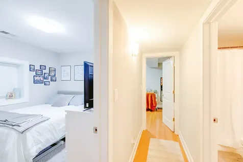 1337 West Walton Street Chicago IL 60642