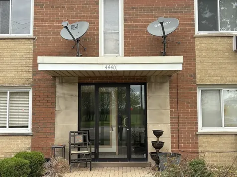 4440 West 111th Street Oak Lawn IL 60453