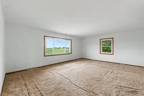 104 Choctaw Trail Loda IL 60948