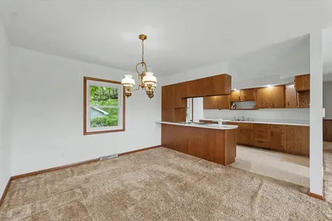 104 Choctaw Trail Loda IL 60948