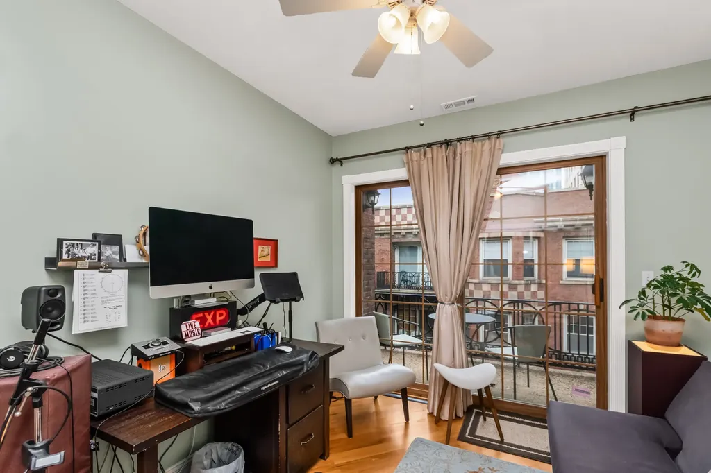 5321 South Harper Avenue Chicago IL 60615